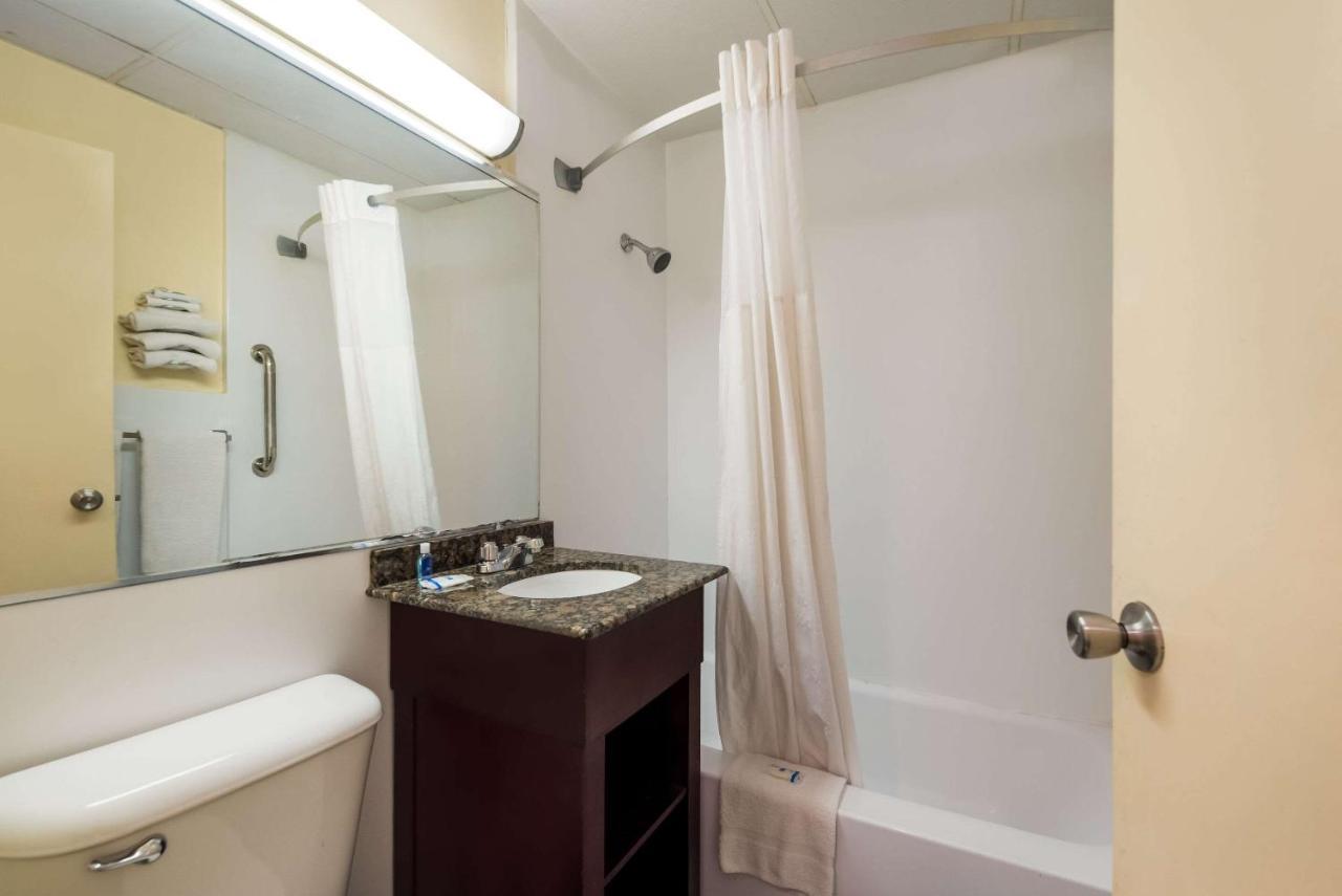 Rodeway Inn Philadelphia Ngoại thất bức ảnh